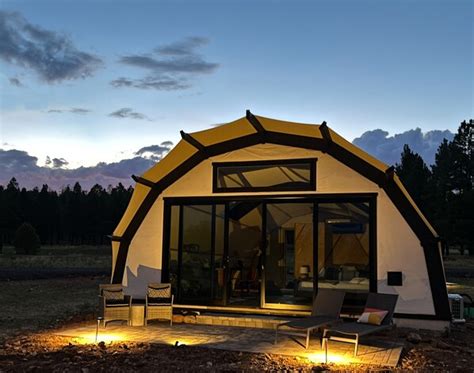 Backland glamping resort - Backland is a top-rated luxury eco-resort conveniently located near the world-renowned Grand Canyon. This is among the many top-rated glamping sites in Arizona that allow adventurers to explore ... 